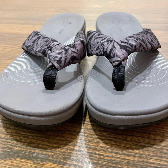 NWOT CLARKS ARLA GLISON WOMEN Sandals in Black Interest - Picture 7 of 11